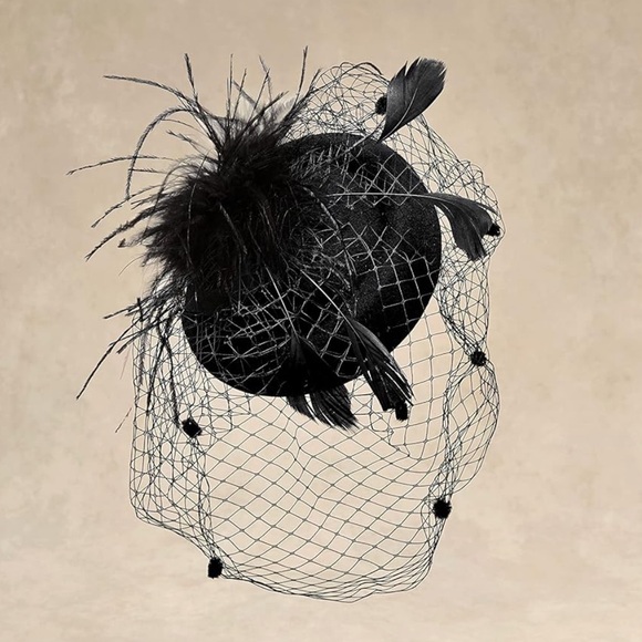 Fascinator Kentucky Derby Hat - Picture 2 of 5